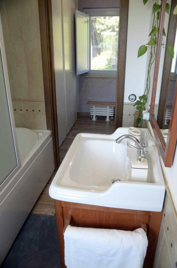 Rifugio Nel Bosco Bed & Breakfast Rieti Bagian luar foto